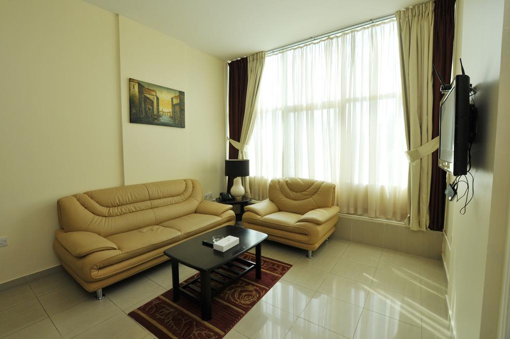 Center Ville Hotel Abu Dhabi Esterno foto
